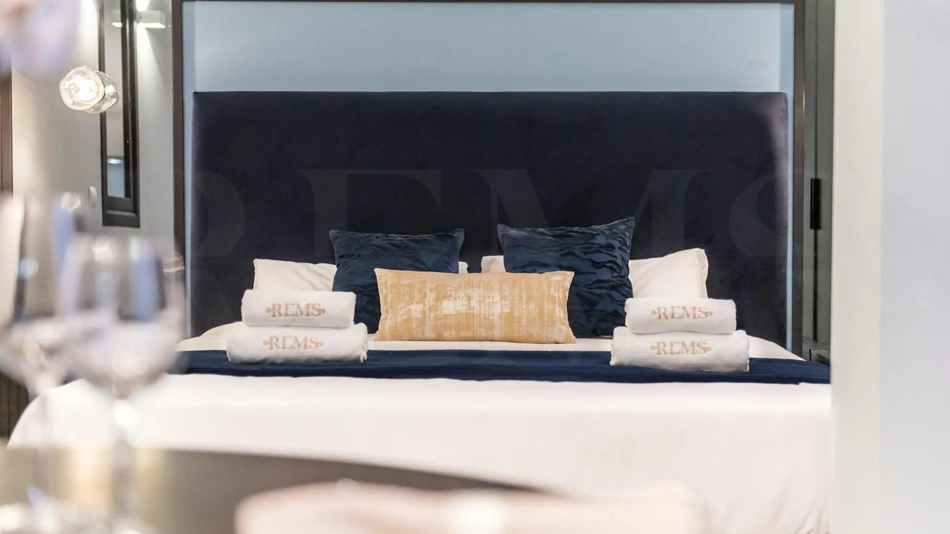 Daire Intimate Studio In The Heart Of Malaga By Rems